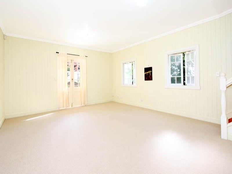 74 Shakespeare  St, Coorparoo QLD 4151