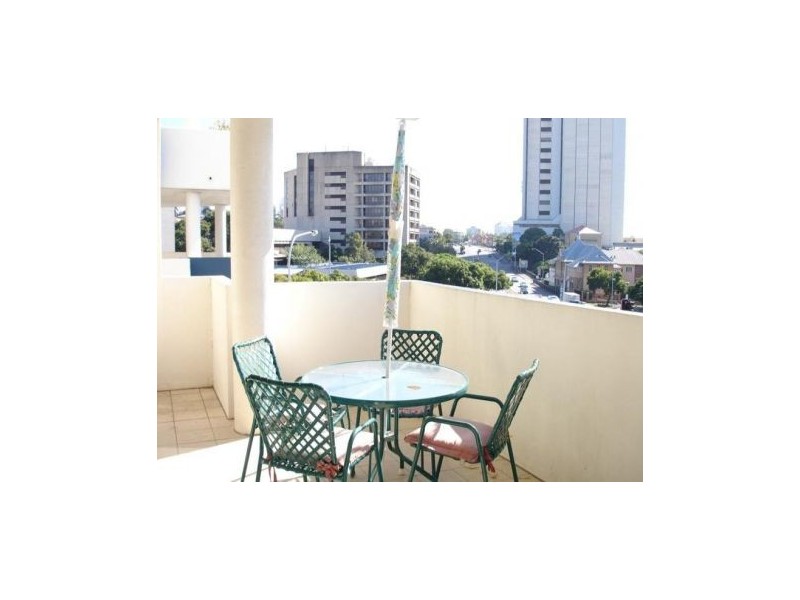 Woolloongabba QLD 4102
