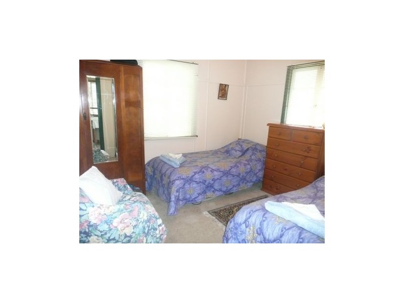 Convenient Location, 68 Juliette St, Annerley QLD 4103