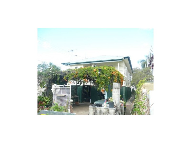 Convenient Location, 68 Juliette St, Annerley QLD 4103