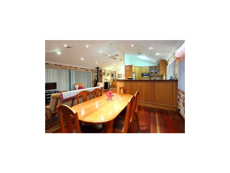 9 Baragoola Street, Coorparoo QLD 4151