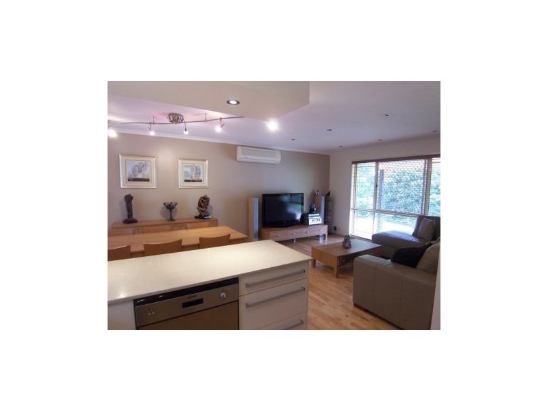 18 Wivenhoe Circuit, Forest Lake QLD 4078