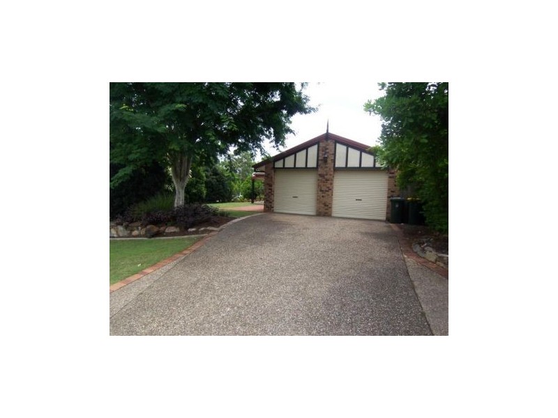 18 Wivenhoe Circuit, Forest Lake QLD 4078