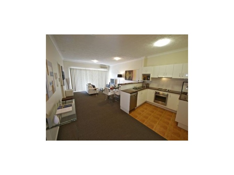 13/3 Heaslop Street, Woolloongabba QLD 4102