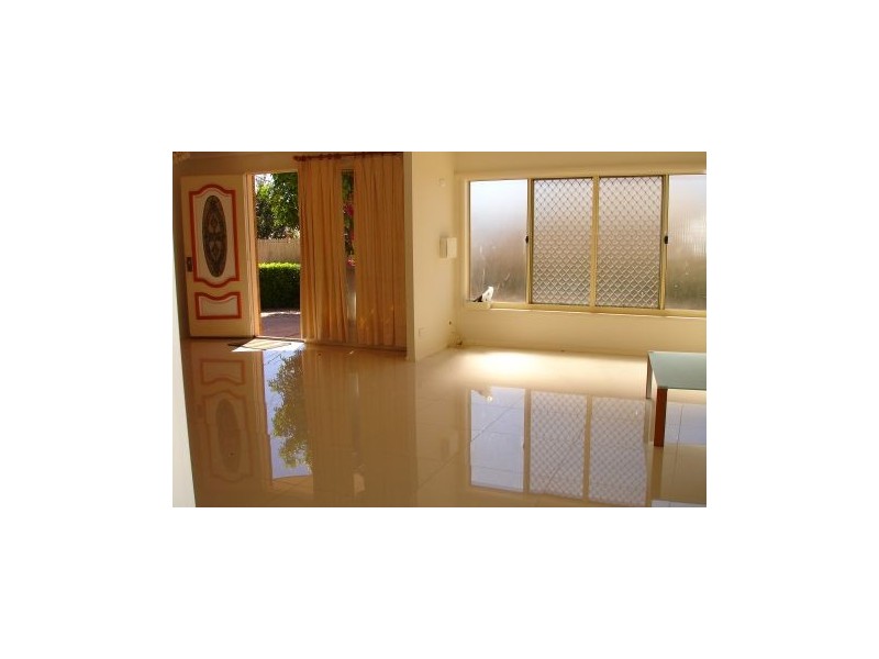 12/12 Middle Street, Highgate Hill QLD 4101