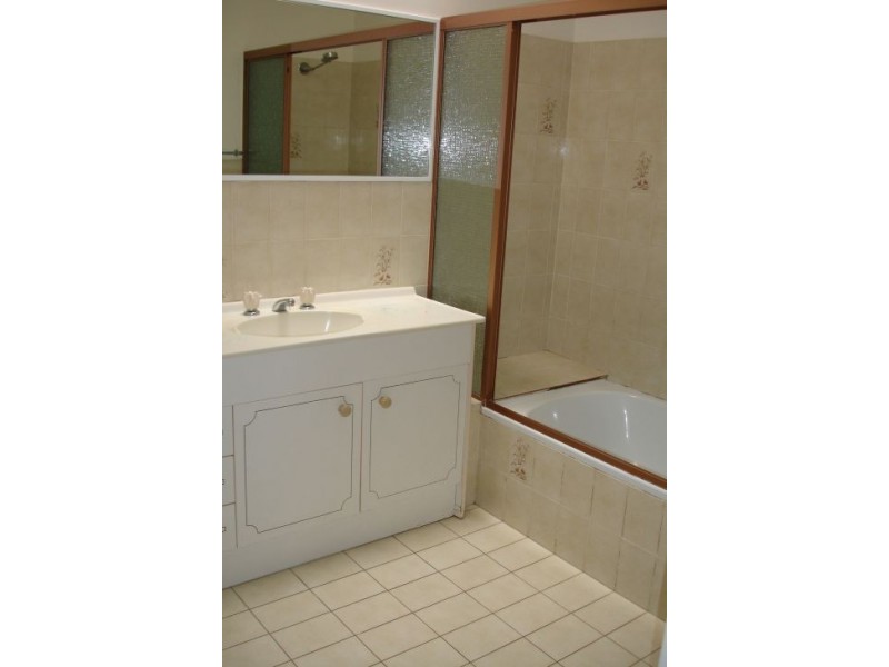 Greenslopes QLD 4120
