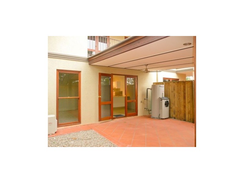 4/11 Wallace Street, Moorooka QLD 4105