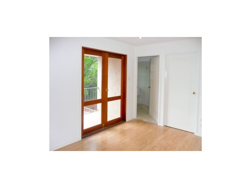 4/11 Wallace Street, Moorooka QLD 4105