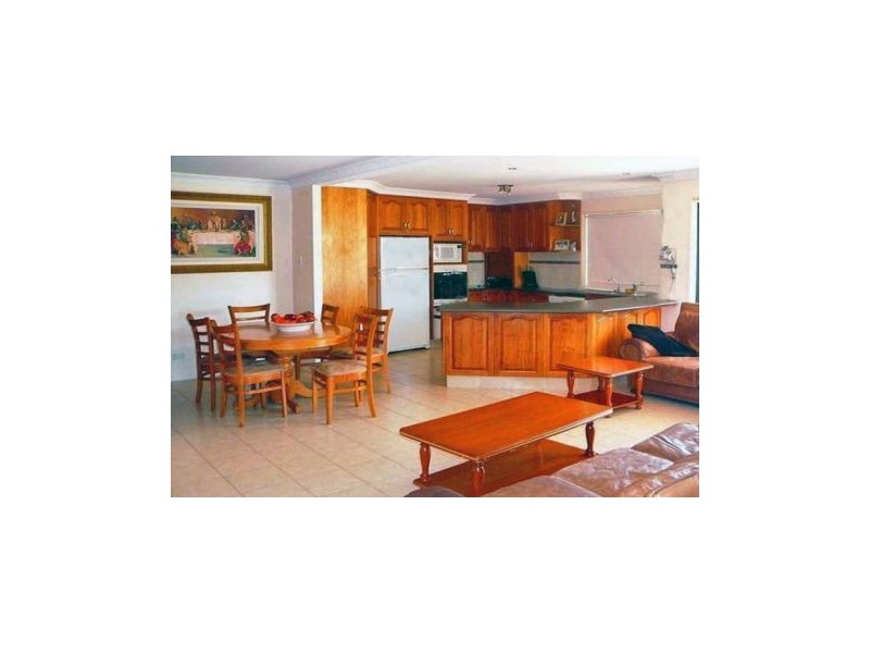 11 Leonore Ct, Warwick QLD 4370