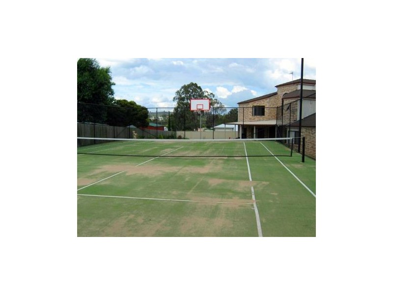 11 Leonore Ct, Warwick QLD 4370
