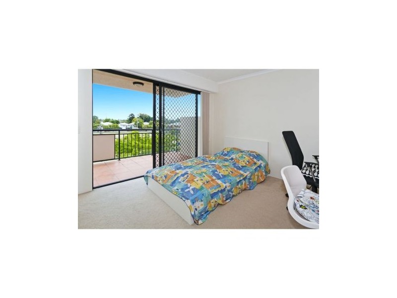 67/55 Harries Road, Coorparoo QLD 4151