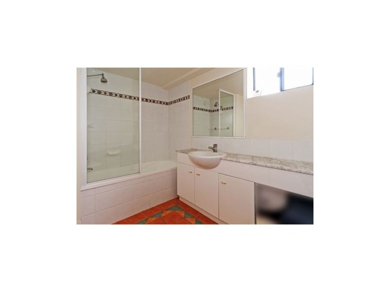 67/55 Harries Road, Coorparoo QLD 4151