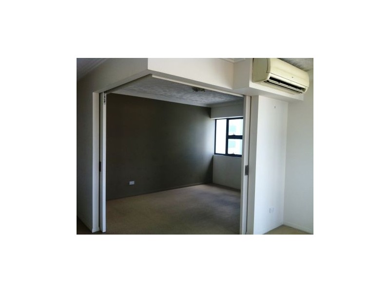 Woolloongabba QLD 4102