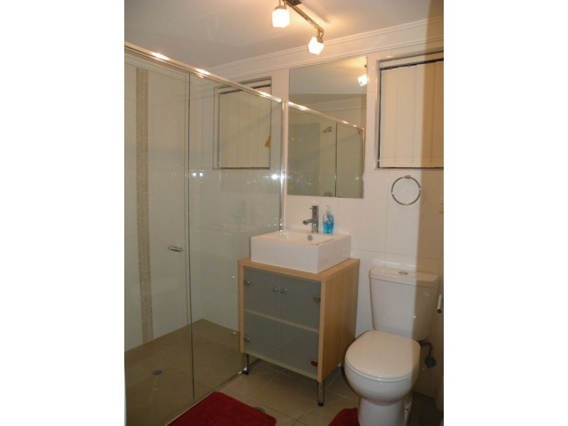 5/204 Wellington Road, East Brisbane QLD 4169