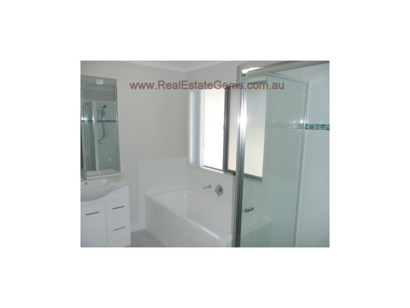 Lot 250 Barrack Rd, Cannon Hill QLD 4170