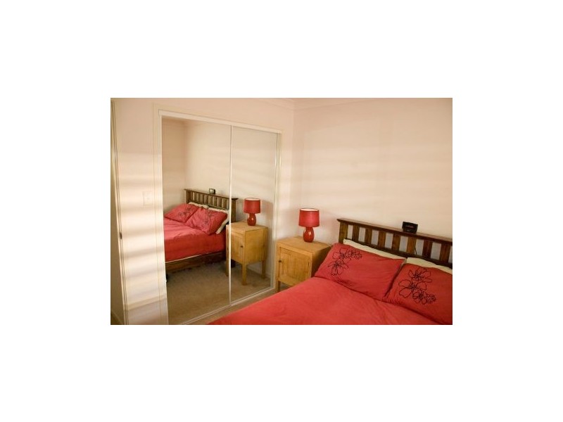 2/58 Ross Street, Woolloongabba QLD 4102