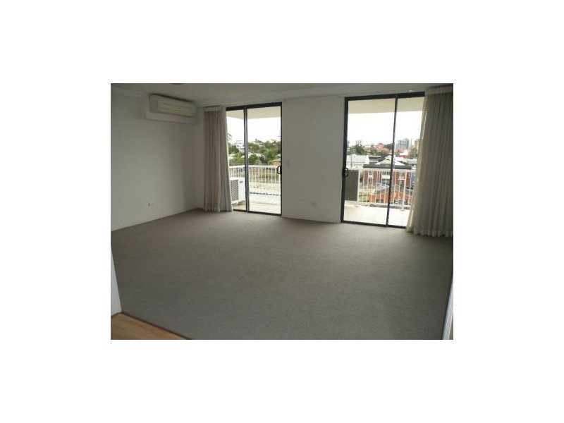 Woolloongabba QLD 4102