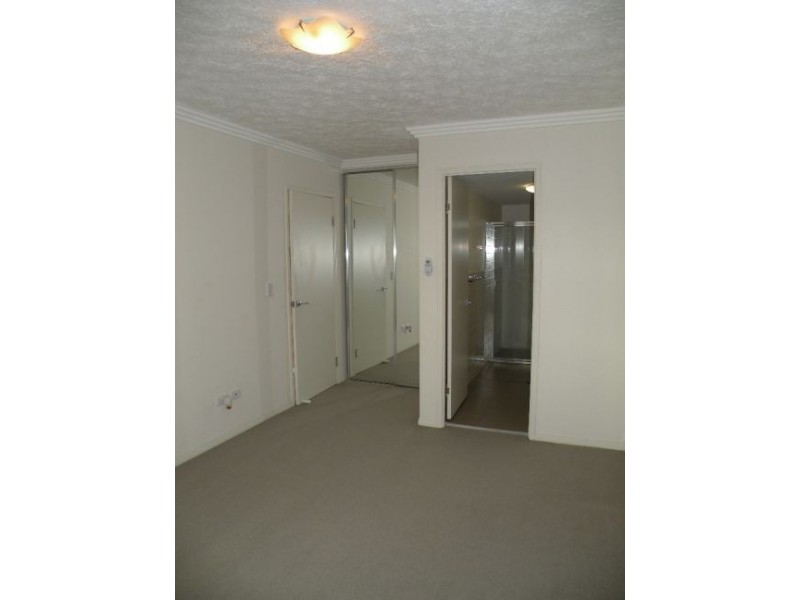 Woolloongabba QLD 4102