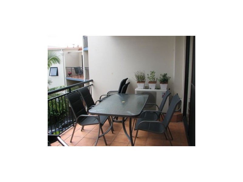 76/55 Harries Road, Coorparoo QLD 4151