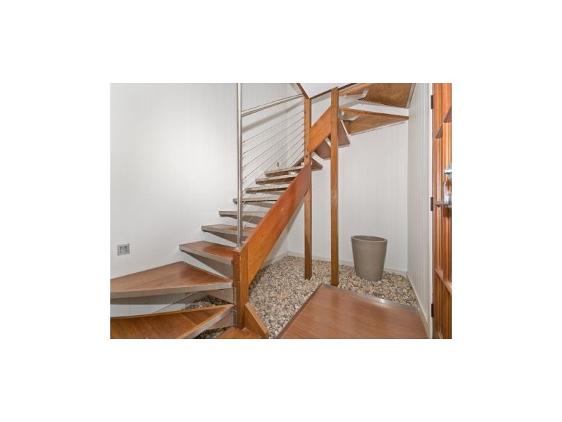 30 Ross Street, Woolloongabba QLD 4102