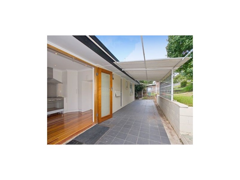 30 Hillock St, Coorparoo QLD 4151