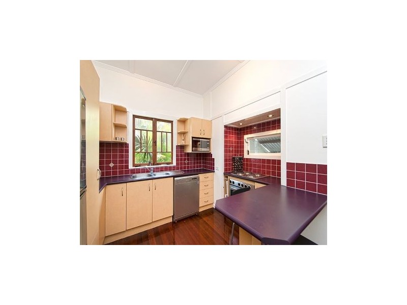 155 Cracknell Road, Tarragindi QLD 4121