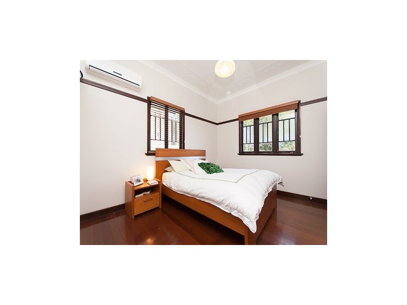 155 Cracknell Road, Tarragindi QLD 4121