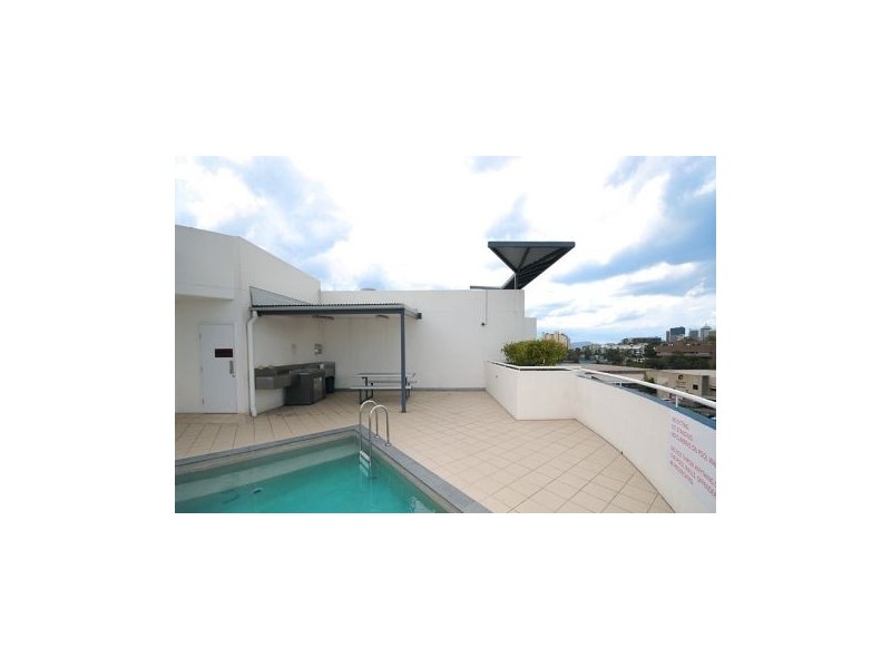 204/803 Stanley Street, Woolloongabba QLD 4102