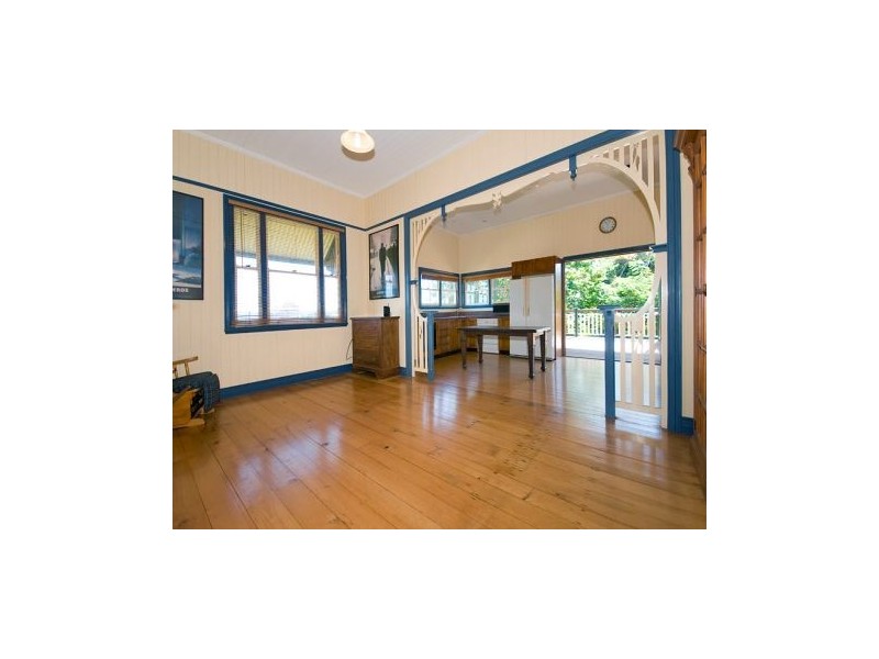 30 Nicholson Ave, Salisbury QLD 4107