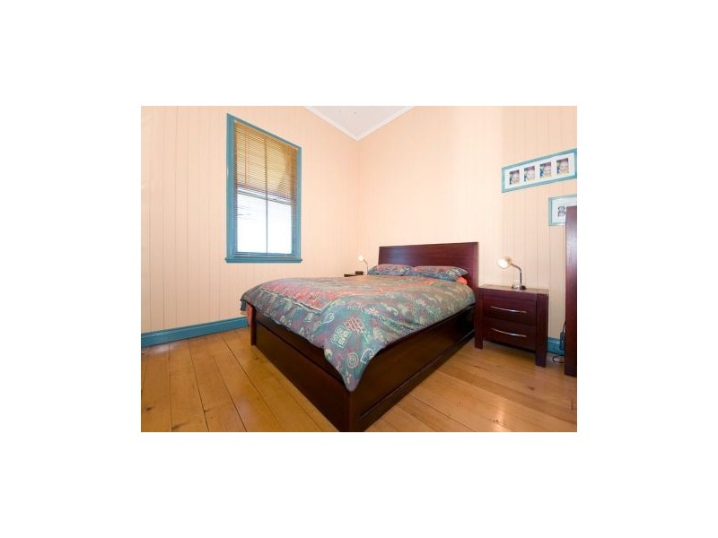 30 Nicholson Ave, Salisbury QLD 4107