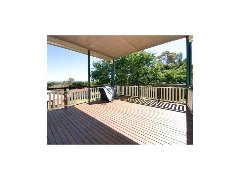 30 Nicholson Ave, Salisbury QLD 4107