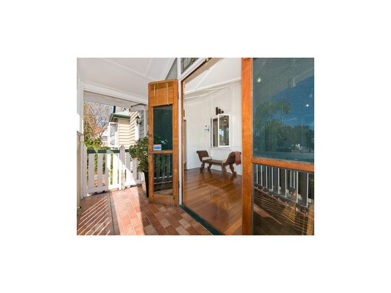 417 Upper Cornwall Street, Coorparoo QLD 4151