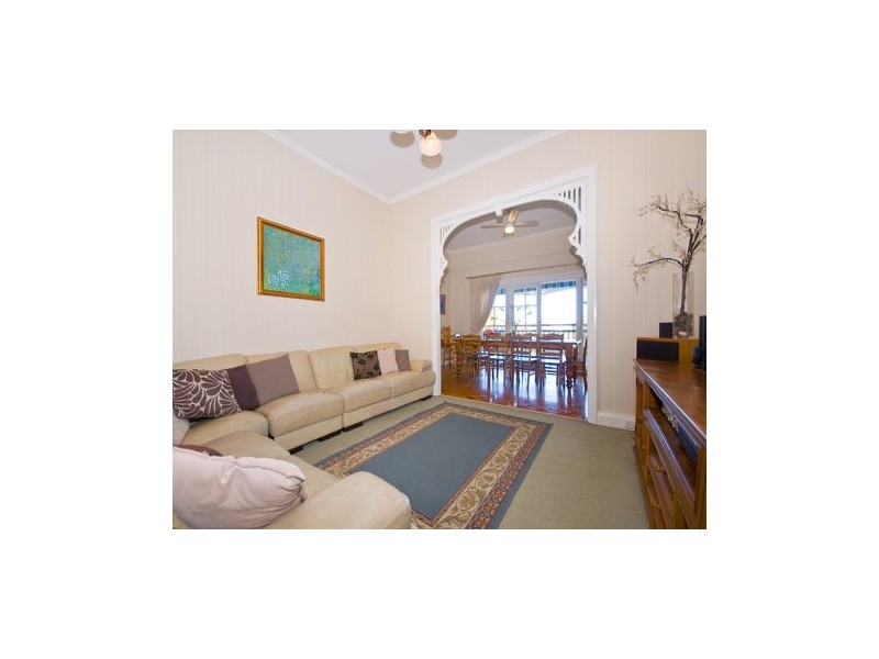 417 Upper Cornwall Street, Coorparoo QLD 4151