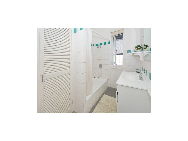 417 Upper Cornwall Street, Coorparoo QLD 4151