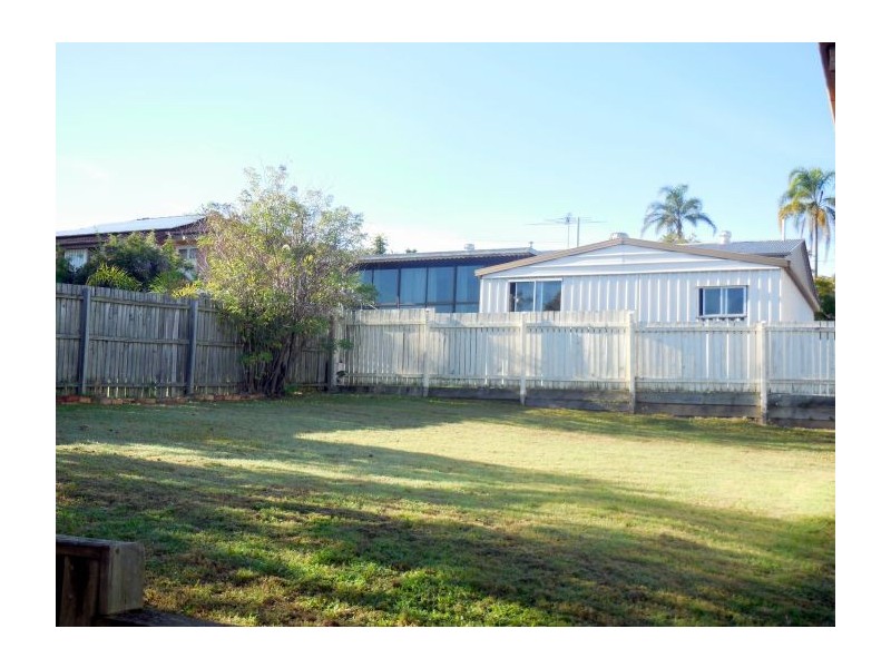 15 Megalong Street, Holland Park West QLD 4121