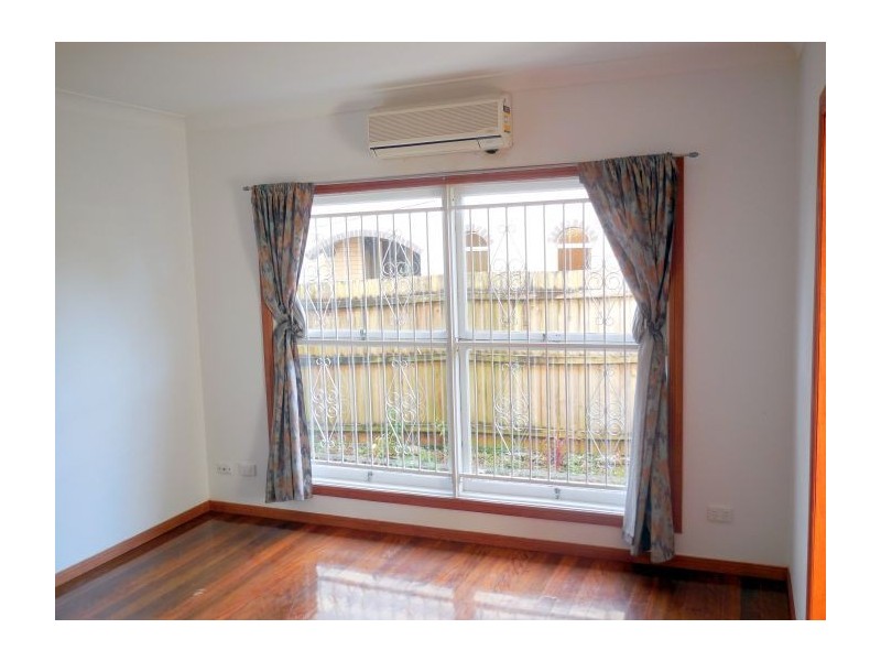 15 Megalong Street, Holland Park West QLD 4121