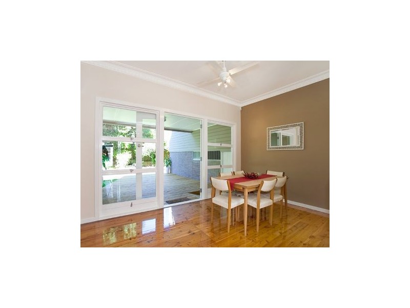 50  Brinawa Street, Camp Hill QLD 4152