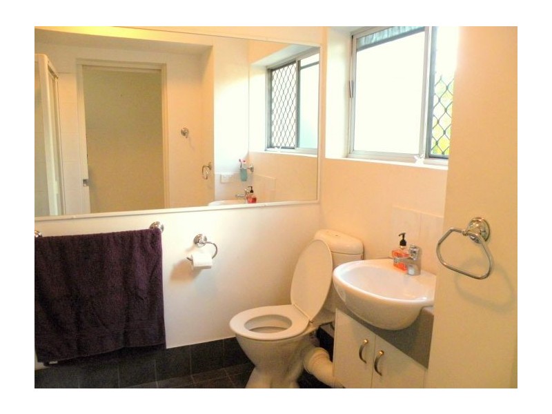 1/26 Navy Street, Holland Park West QLD 4121