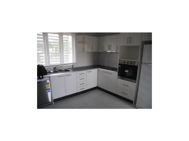 62 Abingdon Street, Woolloongabba QLD 4102