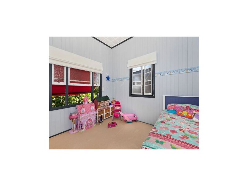 23 Portland Street, Annerley QLD 4103