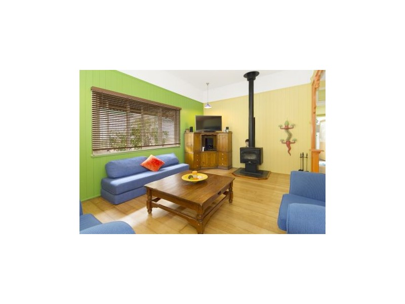 9  Bruce Street, Woolloongabba QLD 4102