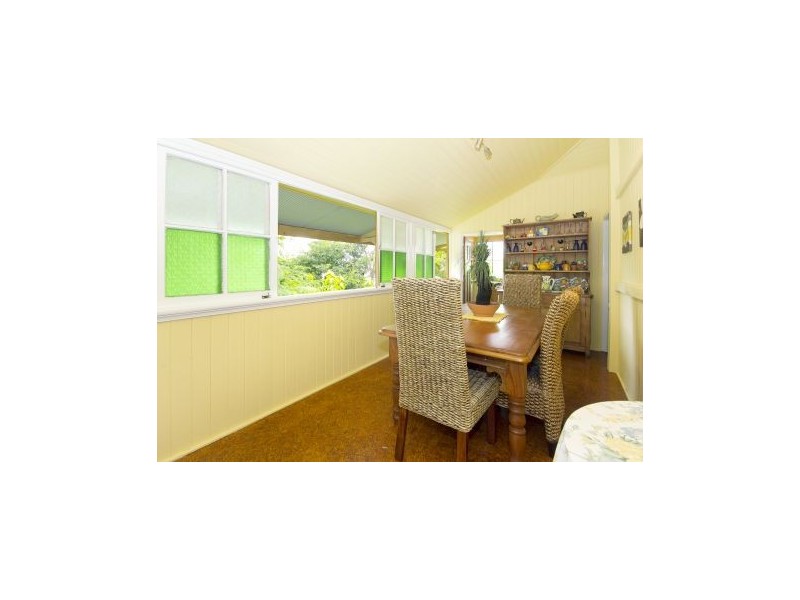 9  Bruce Street, Woolloongabba QLD 4102