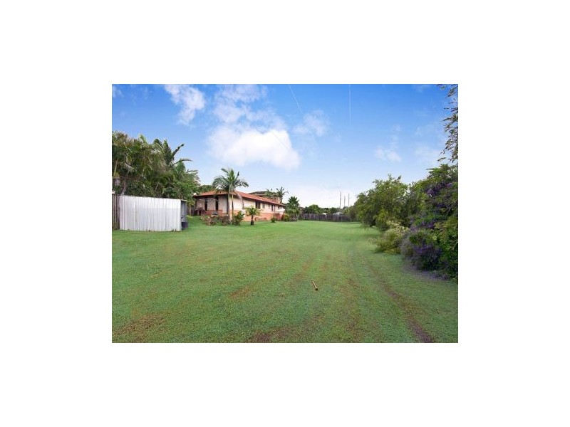 12 Underwood Street, Wakerley QLD 4154