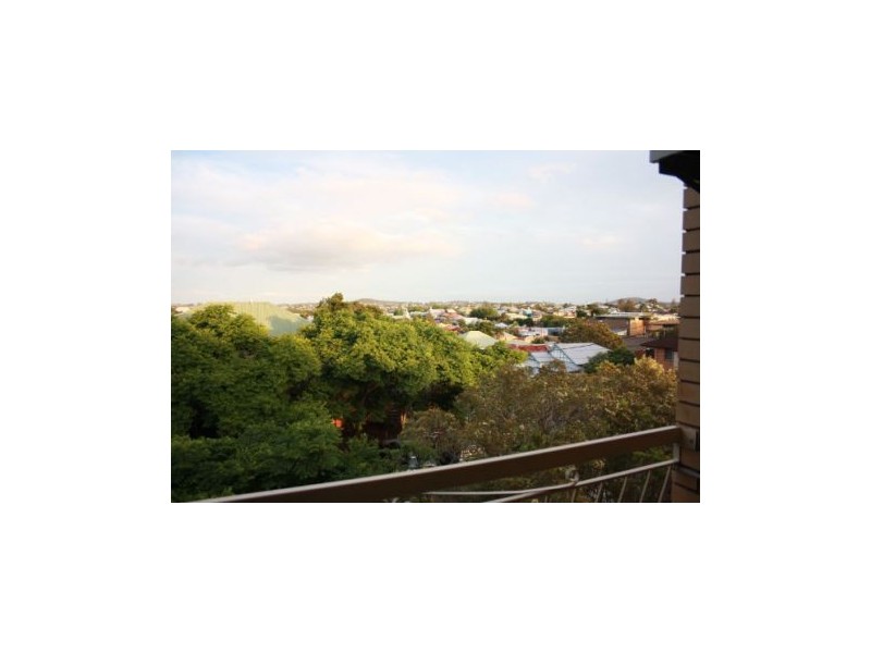 19 Wilton Street, Woolloongabba QLD 4102