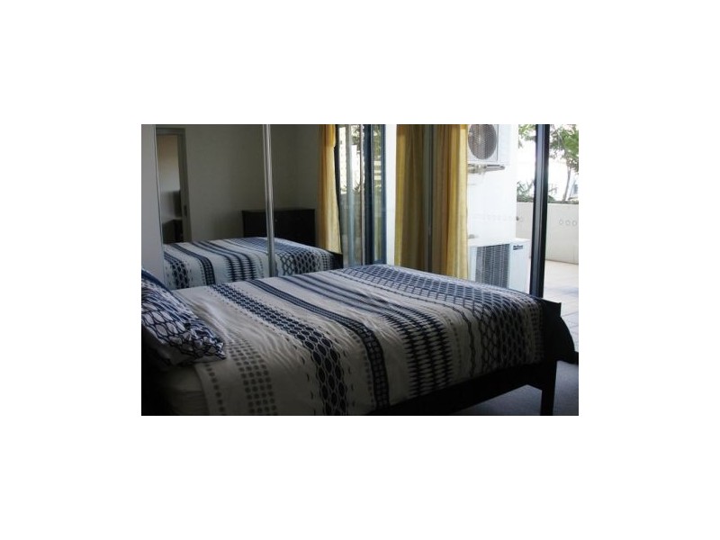 1/803 Stanley Street, Woolloongabba QLD 4102