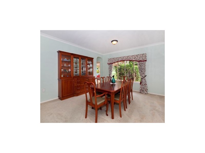 15 Barbecue Street, Belmont QLD 4153