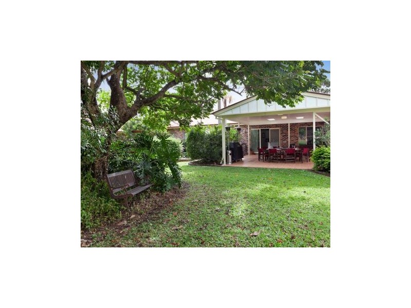 15 Barbecue Street, Belmont QLD 4153