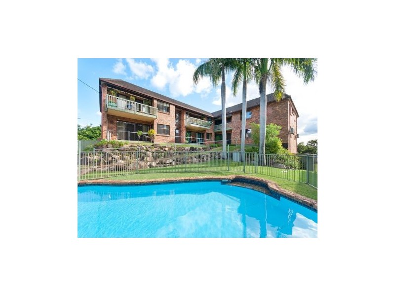 2 115 Park Road, Yeronga QLD 4104