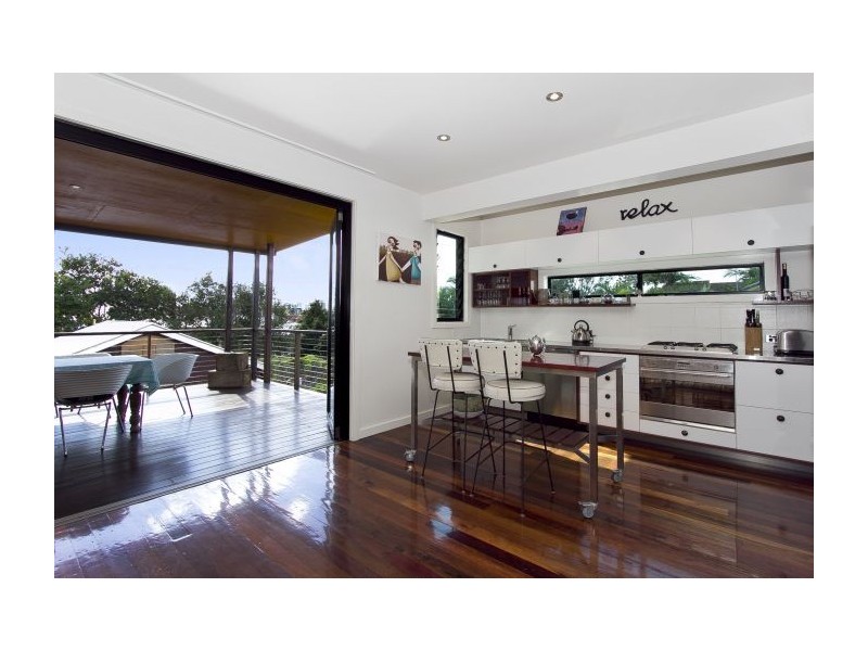 28 Bromley Street, Kangaroo Point QLD 4169