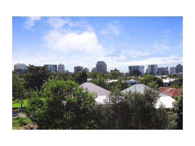 28 Bromley Street, Kangaroo Point QLD 4169